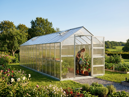 Polycarbonate greenhouse with galvanised steel frame in silver - product detail