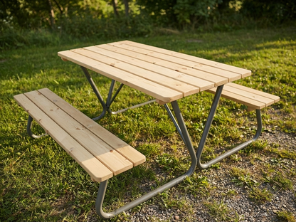 Picnic table made of pinewood and steel, perfect for outdoor dining