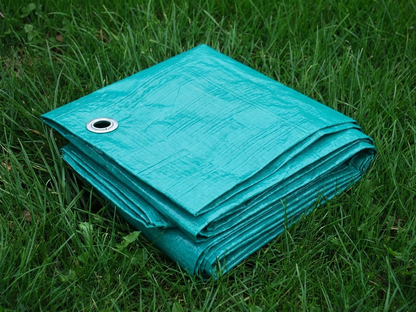 Green 16x16 m tarpaulin for outdoor use
