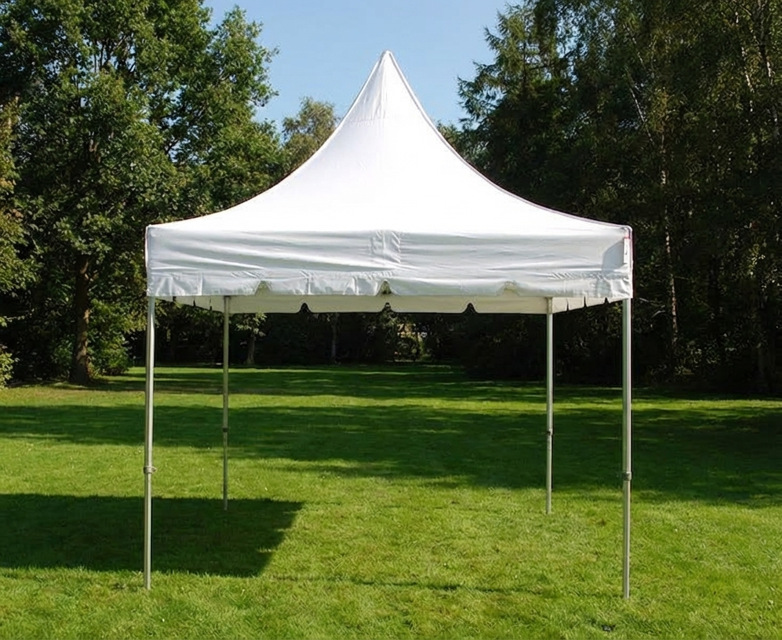 White pop-up gazebo with aluminium frame for outdoor events