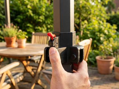 Steel and plastic fitting in black, versatile and durable - product detail