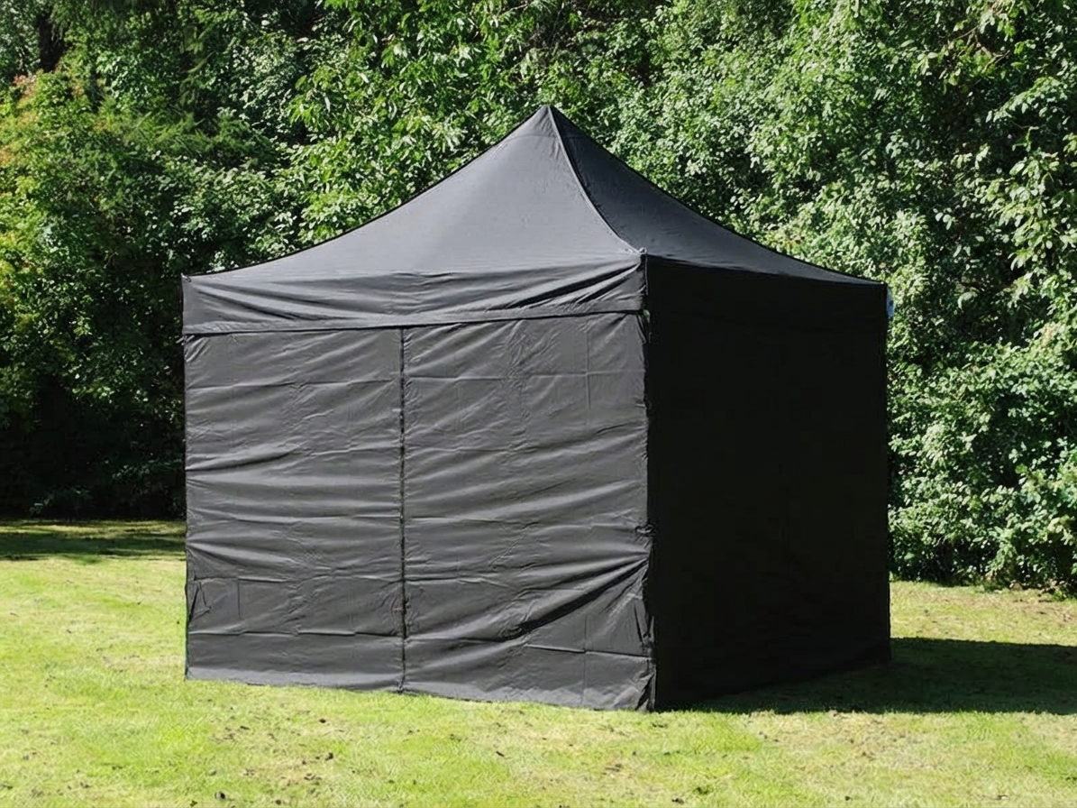Black pop-up gazebo 3x3 m with steel frame and polyester cover