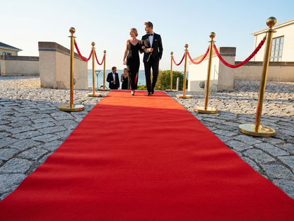 Red carpet runner with deco felt and anti-slip backing - view 3
