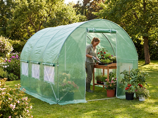 Green polytunnel greenhouse, 3x3x2 m, made of polyethylene