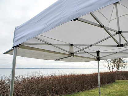 UV-resistant gazebo overhang in white, perfect for outdoor events