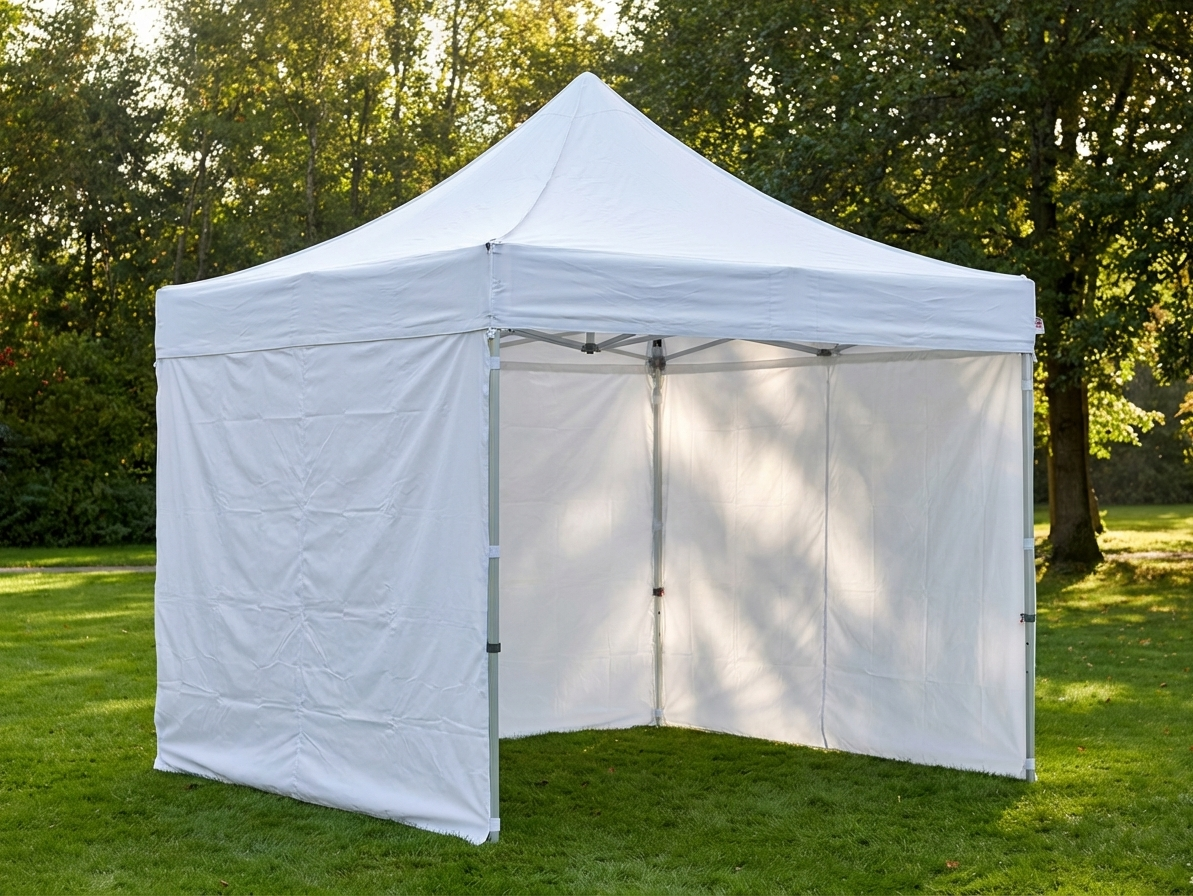 White pop-up gazebo with aluminium frame for outdoor events