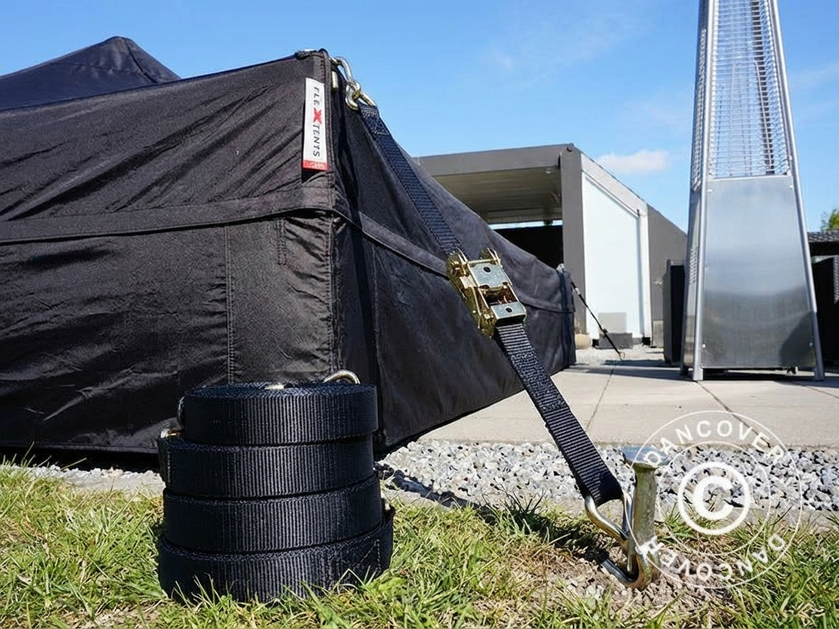 Black storm straps with high load capacity for outdoor securing