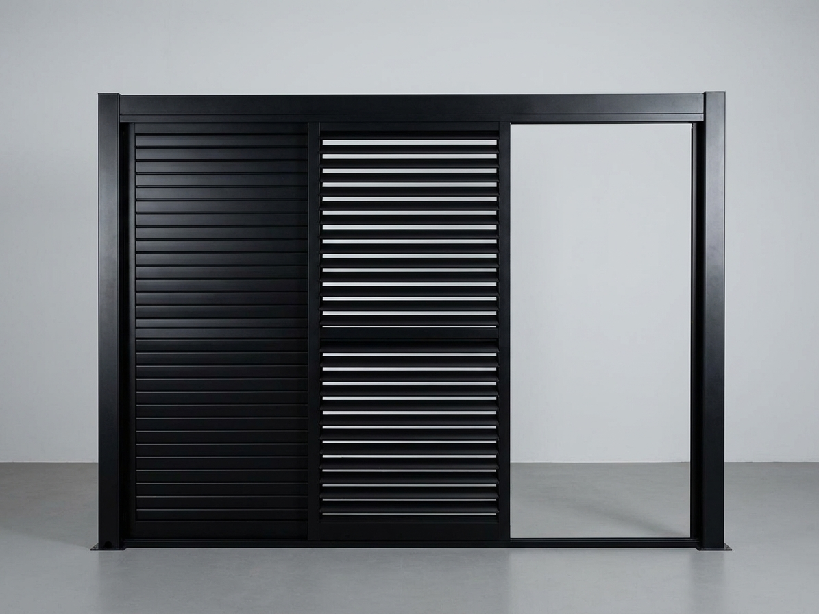 Louvre sliding door set for pergola in black aluminium