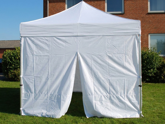 White sidewall with zipper for outdoor events, 3 metres