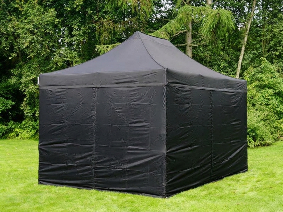 Black pop-up gazebo with aluminium frame for outdoor events