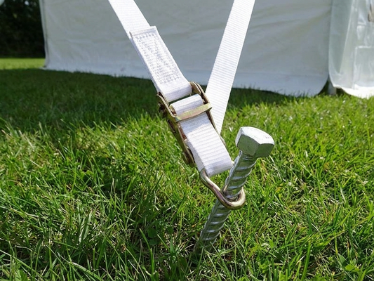 Safety Pack with storm pegs and straps in white for outdoor use