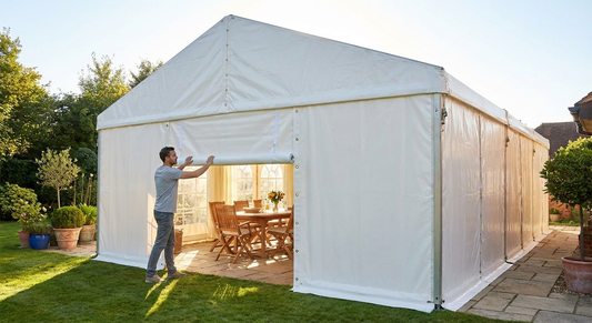 PVC endwall with wide door in white, 4 m width