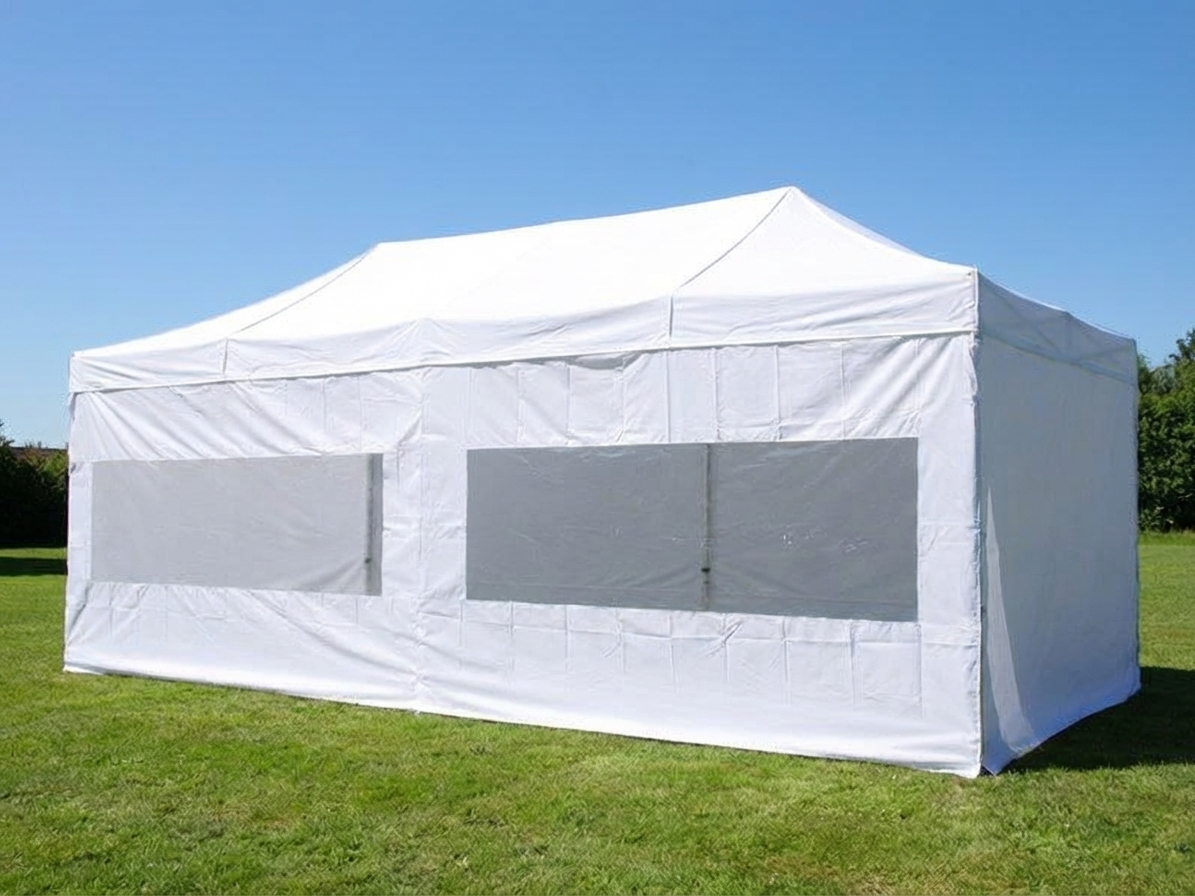 White pop up gazebo with aluminium frame for outdoor events