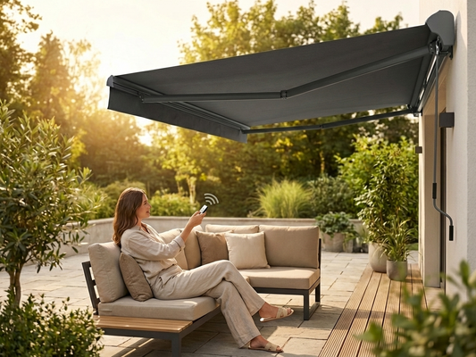 Grey awning with remote control for outdoor use - product detail