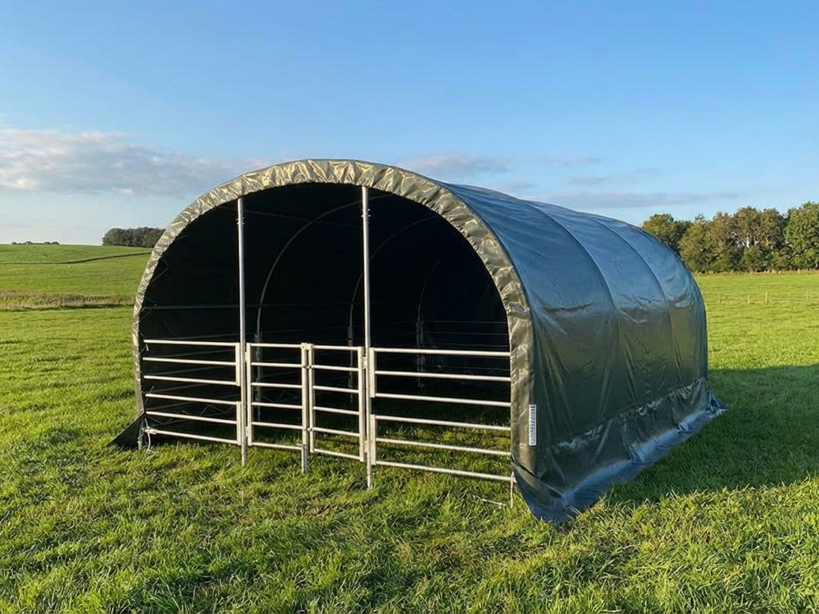 Green PVC livestock shelter, 4x6x2.4m, with galvanised steel frame - product detail