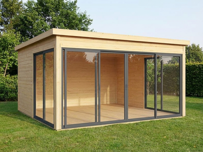 Wooden Cabin made from Nordic Spruce in natural colour
