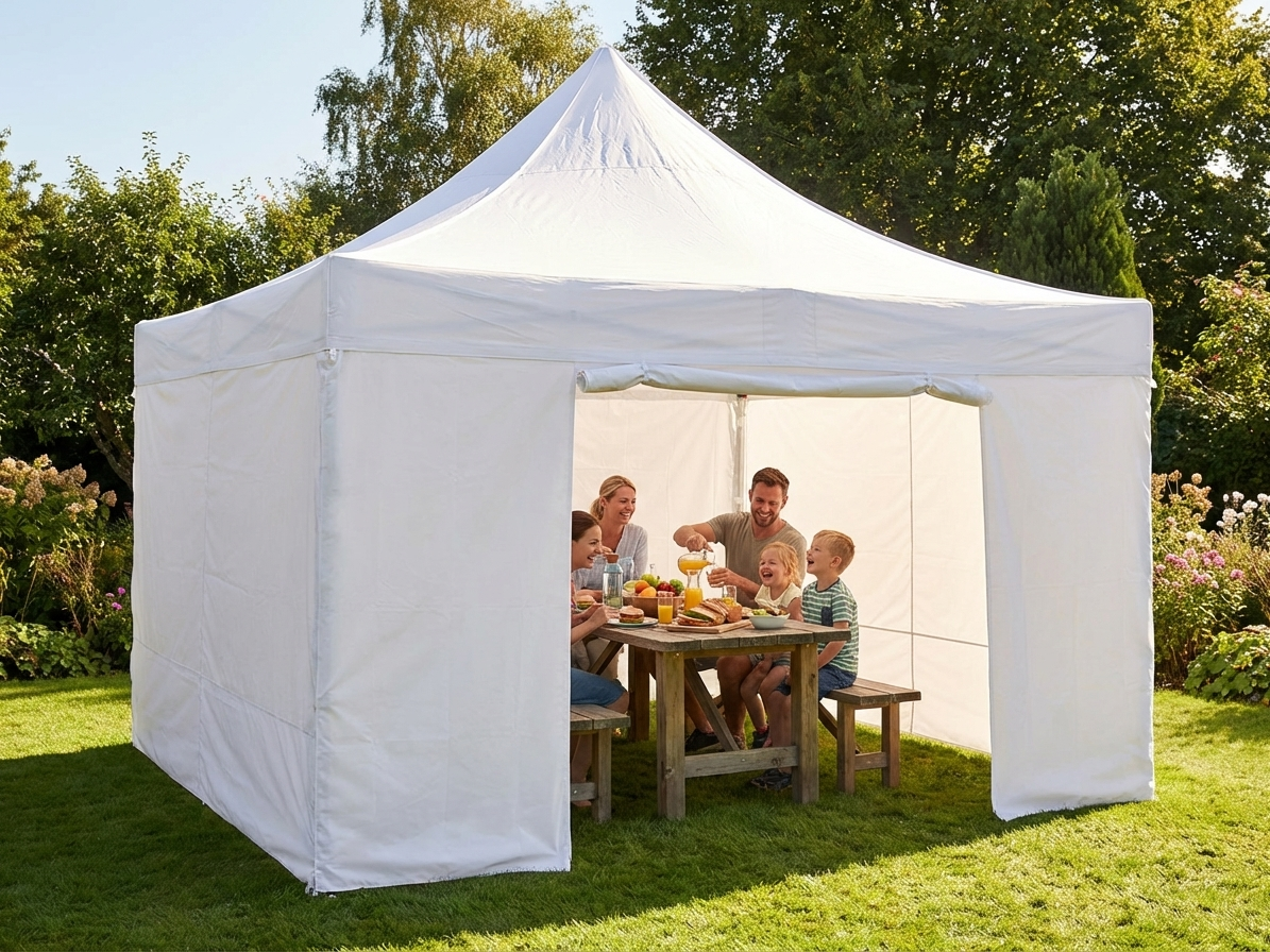 White pop-up gazebo with aluminium frame, ideal for outdoor events