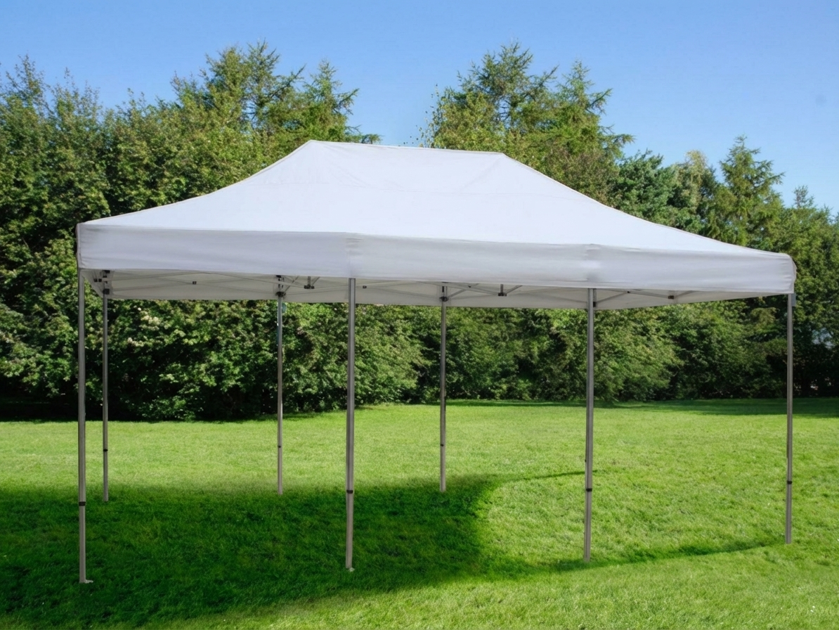 White pop-up gazebo 4x6 m with flame retardant fabric