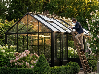 Black aluminium orangery cresting for outdoor use - view 3