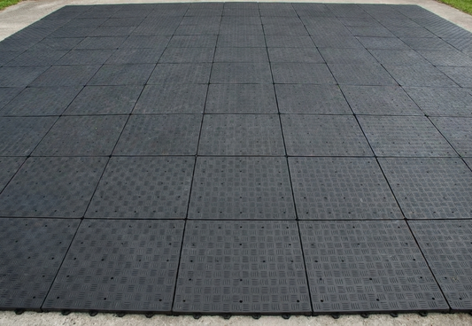 Anthracite Flooring PRO made from recycled PE